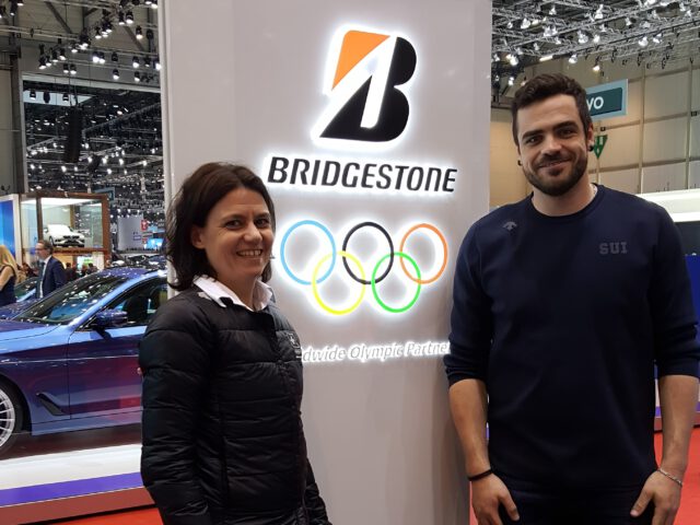 Susanne Böhlen und Clemens Bracher am Bridgestone Messestand auf dem Internationalen Automobil-Salon Genf