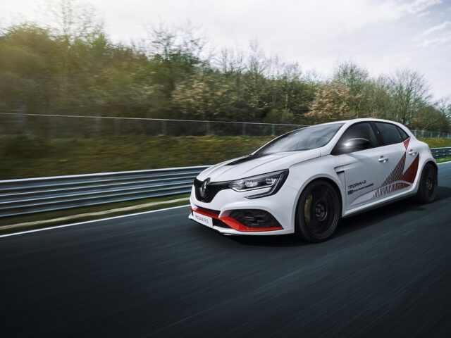 Bridgestone und der neue Mégane R.S. Trophy-R