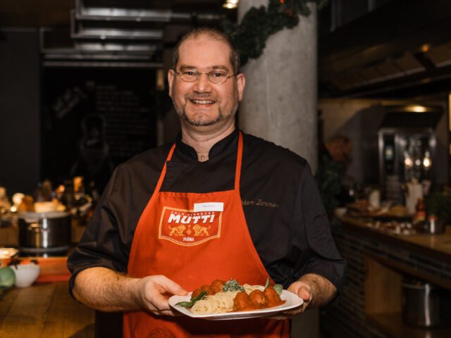 Hallescher Opernsänger ist „Goldener Tomatenkoch 2019“